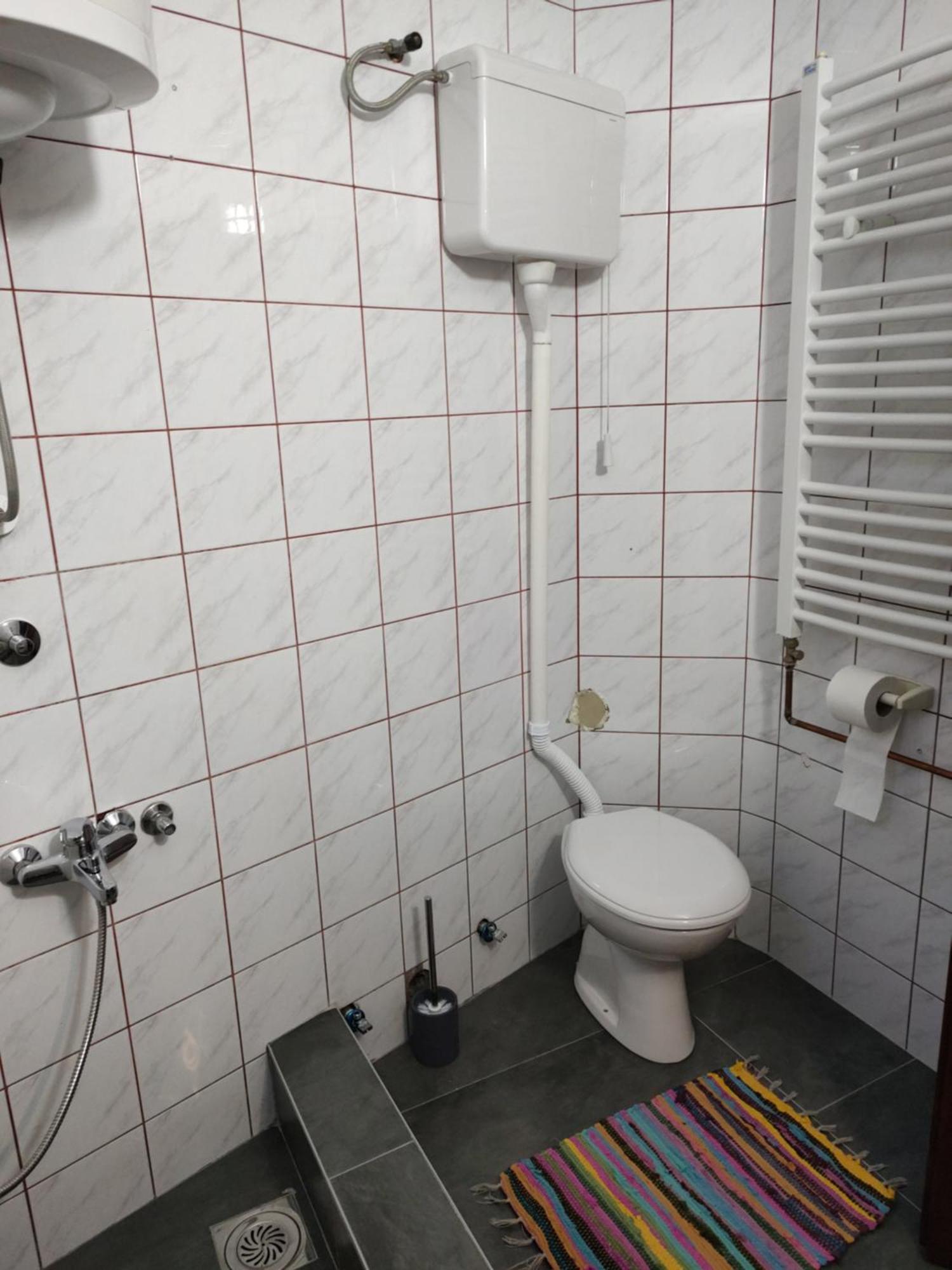 Stan Apartment Sremska Mitrovica Bagian luar foto